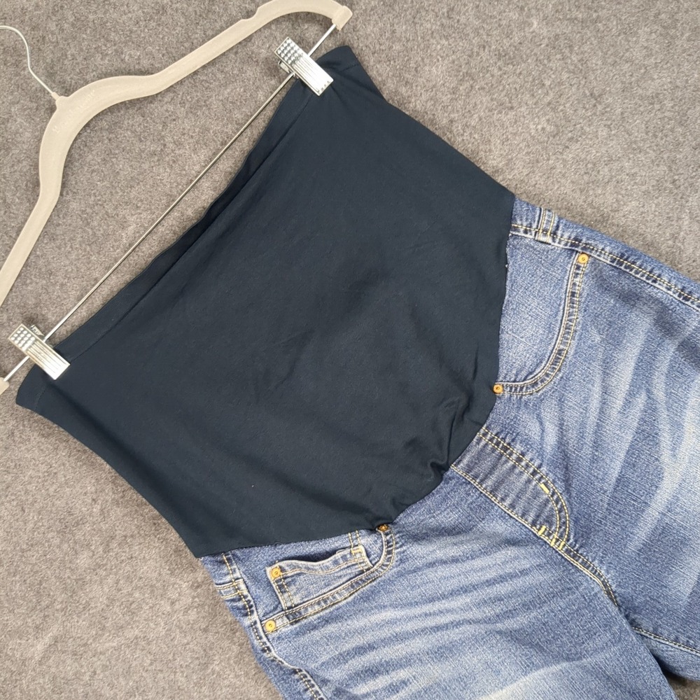 High-Waist Levi Jean Shorts with Stretch Panel Maternity